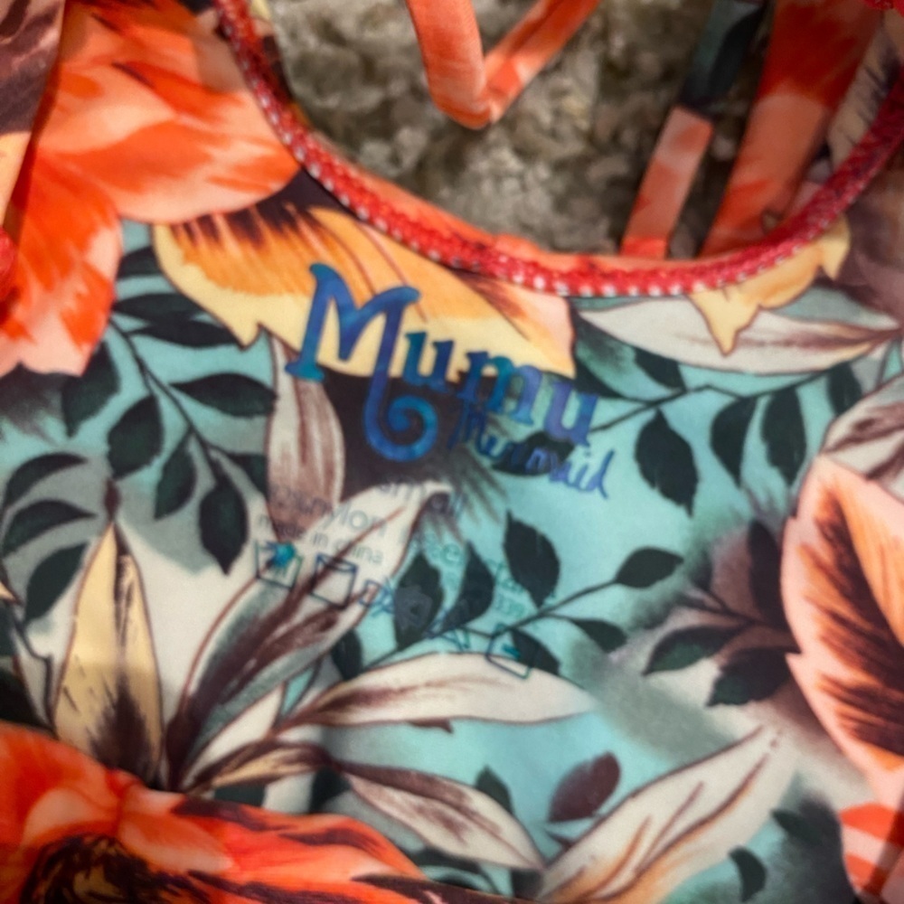 Show Me Your Mumu Women’s Capri Ruffled One Piece Swimsuit Size S Resort Wear - Picture 6 of 6